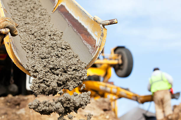 Best Custom Concrete Contractor  in Clearlake Oaks, CA